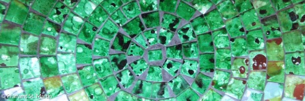 grüne Mosaiksteine