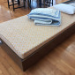 Einzelbett mit Lattenrost und Matratze, Preis: 50,-&euro;