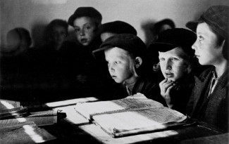 Ausstellung "Verschwundene Welt" von der Berlinder Friedensbibliothek  